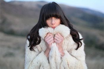 Nicki Bluhm and the Gramblers